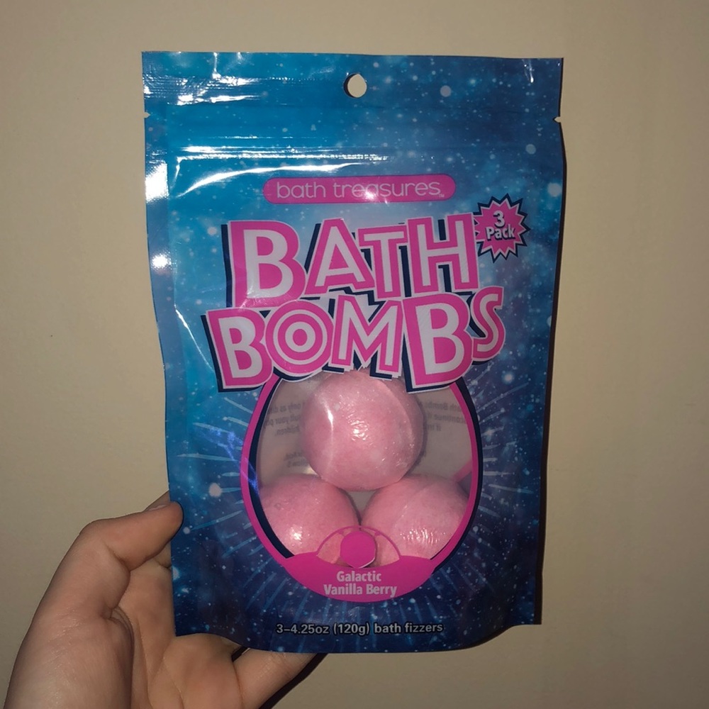 Bath bombs